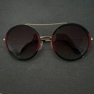 Gucci round sunglassess